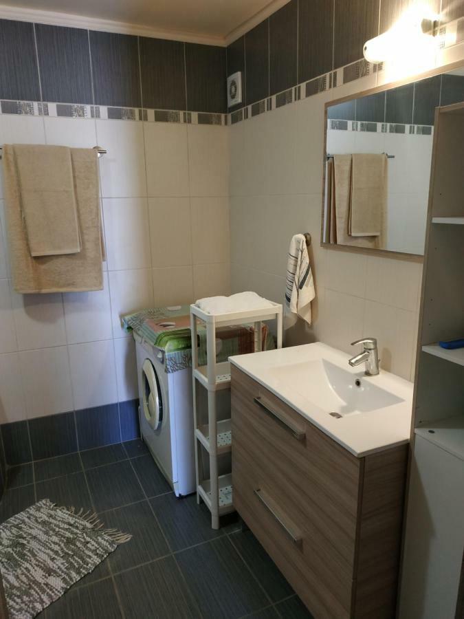 Alexandra Apartment Artemida  Luaran gambar